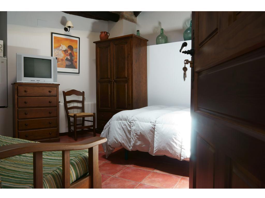 Apartamentos Rurales Victor Chamorro Del Arco Hervás Zimmer foto