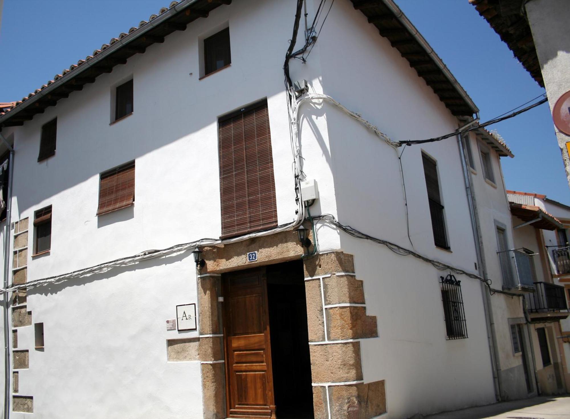 Apartamentos Rurales Victor Chamorro Del Arco Hervás Exterior foto