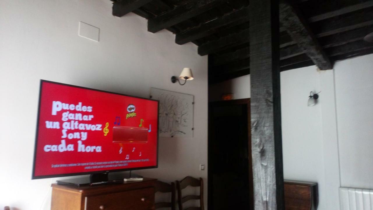 Apartamentos Rurales Victor Chamorro Del Arco Hervás Exterior foto
